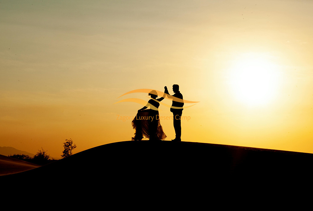 Enjoy a romantic desert escape in Zagora, perfect for couples seeking privacy and tranquility.